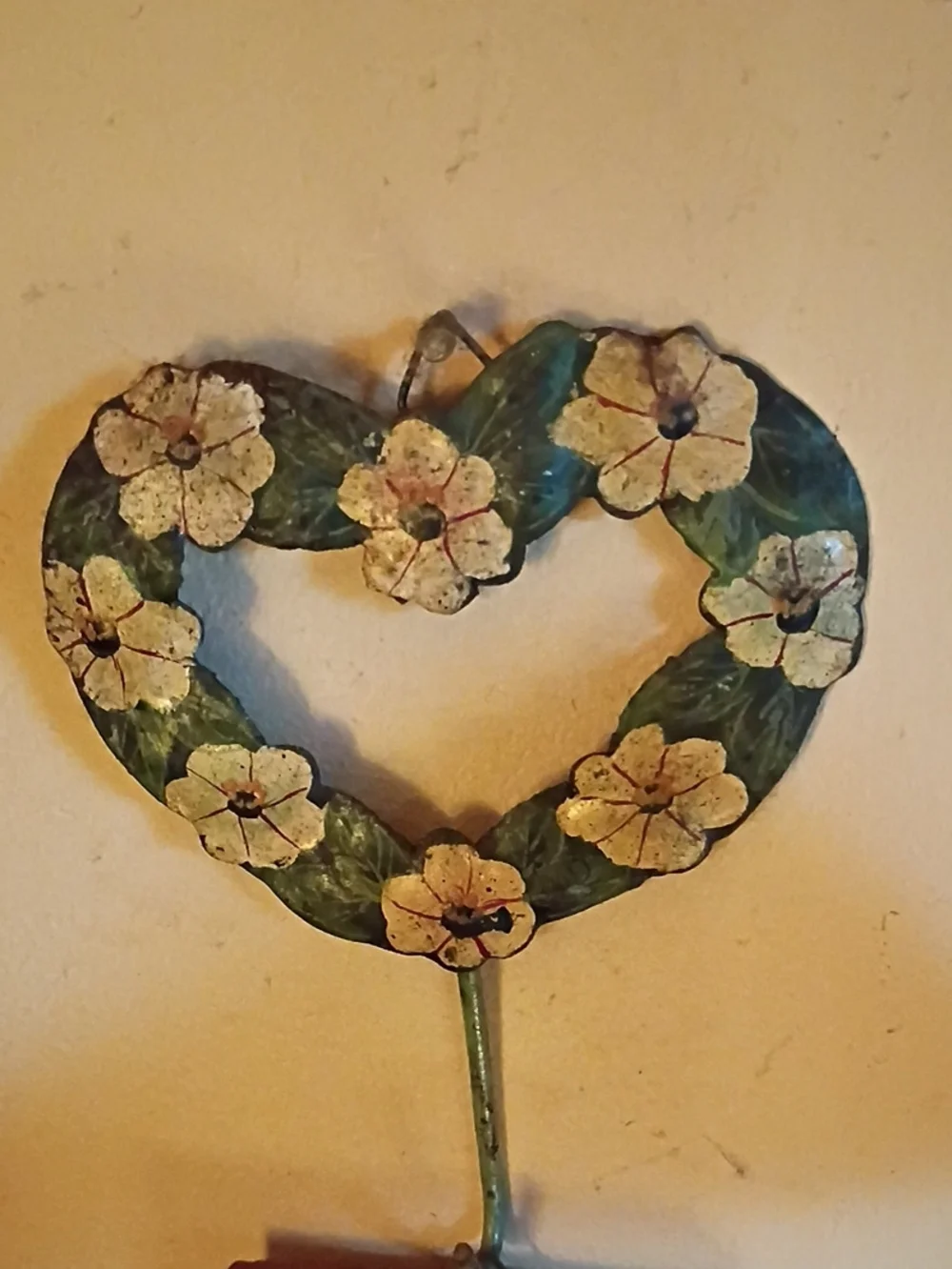 Heart Wreath Wall Hook with Flower Accents - Green & Cream